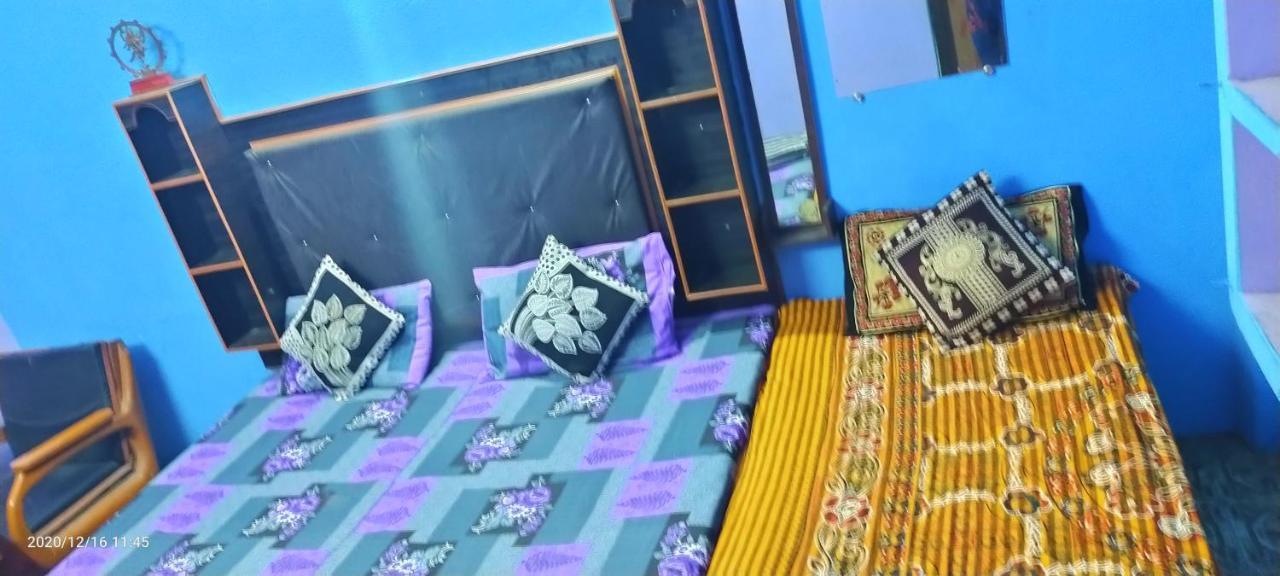Maa Vaishno Guest house Varanasi