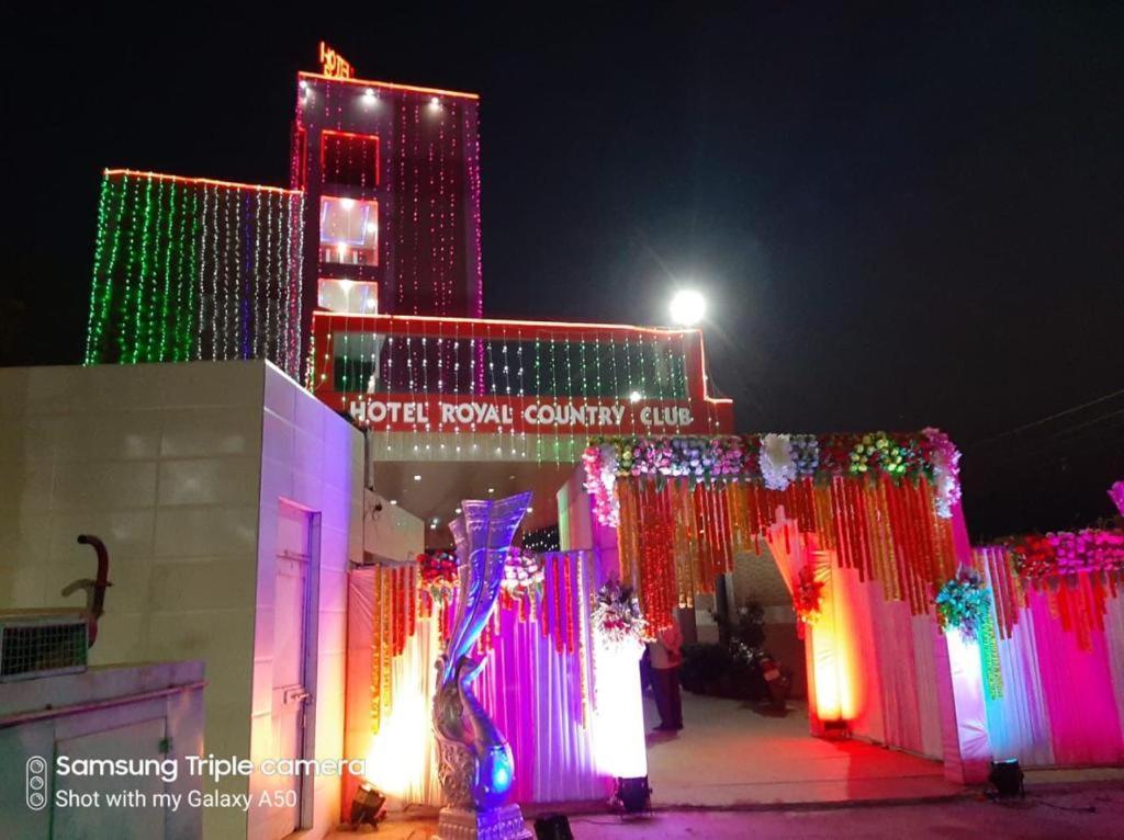 Royal Country Club Varanasi