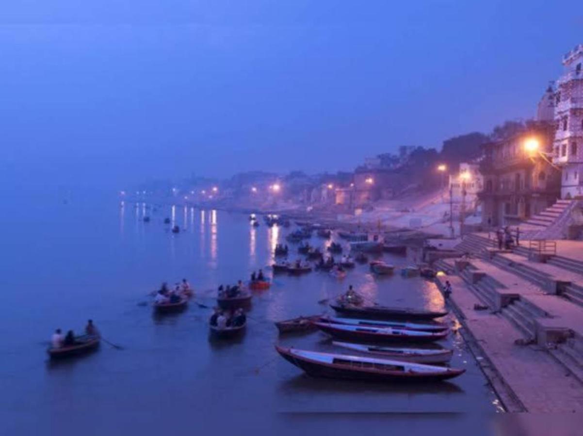 Oyo 16708 Sada Shiv 3* Varanasi