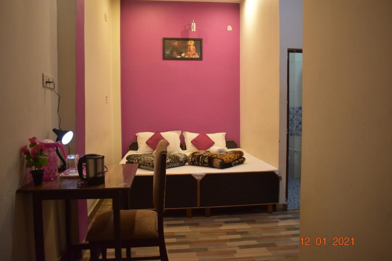 Guest house Relax Paying Varanasi