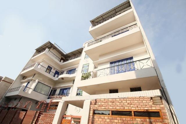 Rahul Guest house 2*