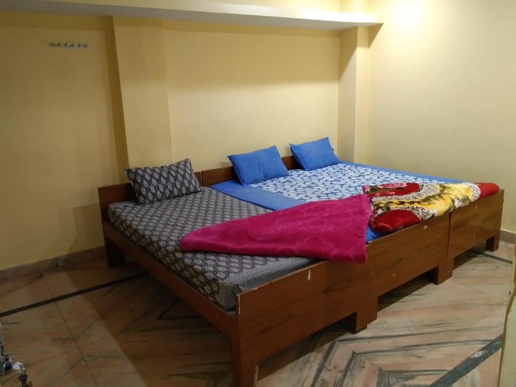 Guest house Bishalakshi Ashram *