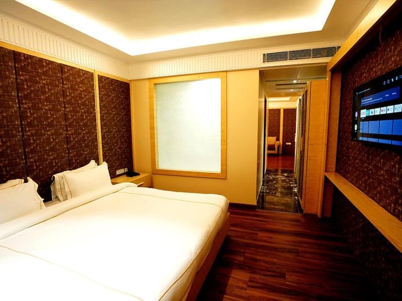 Hotel Magic Leaf Varanasi