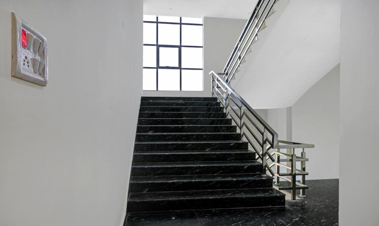 Hotel Treebo Little Budhha Varanasi