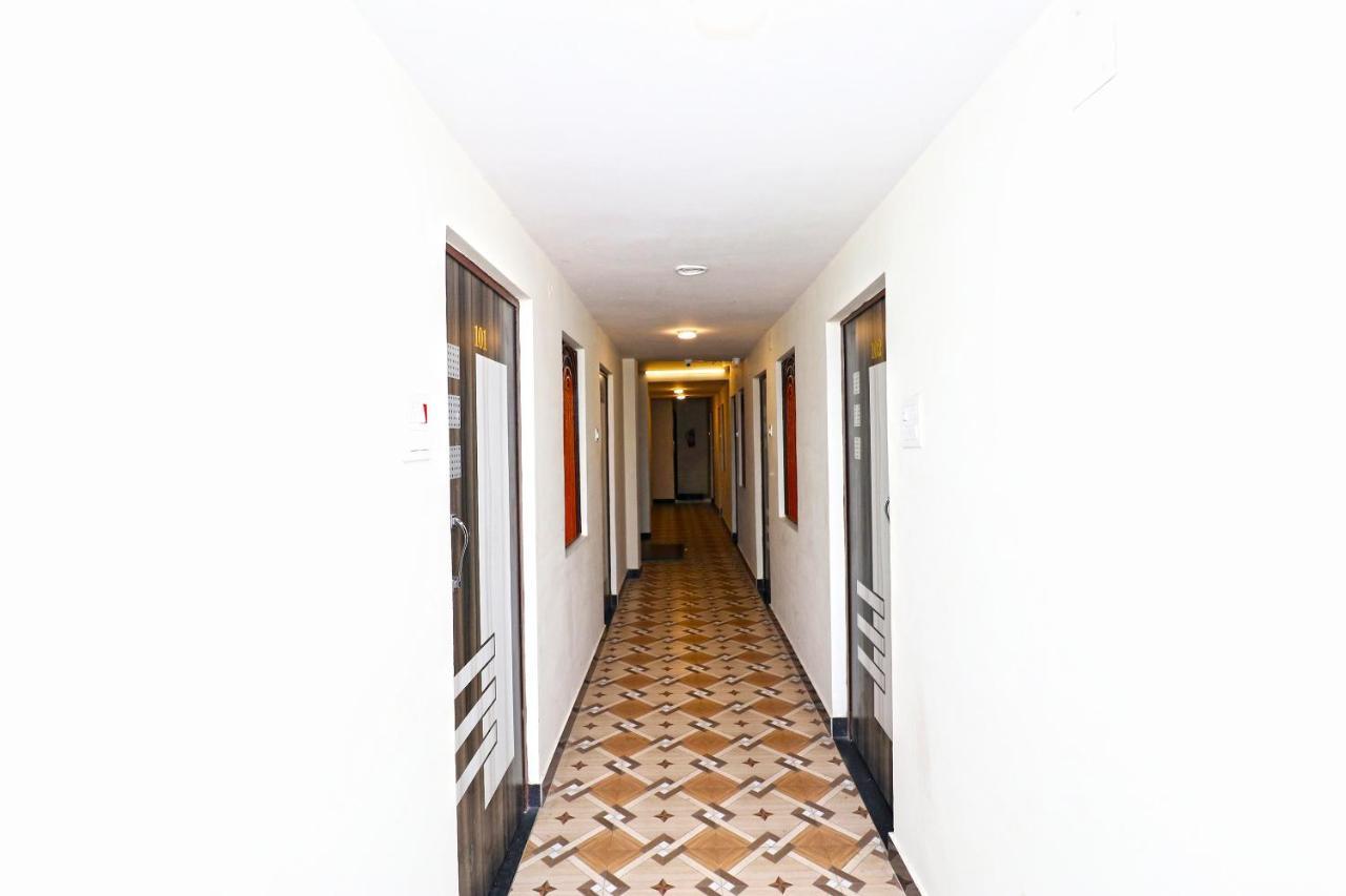 Oyo Jee's Varanasi
