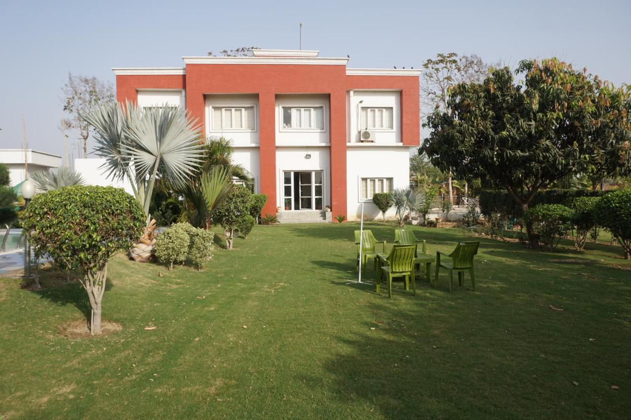 Banaras Resort