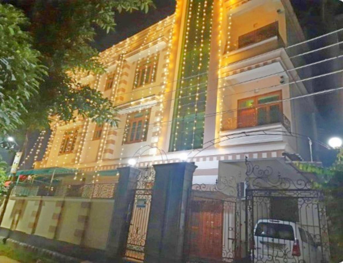 Prithvi Palace Stay,varanasi * Varanasi
