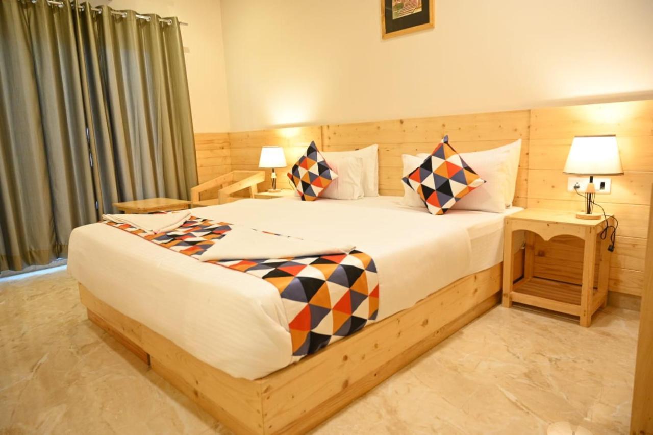Ganga Graden Hotel Varanasi