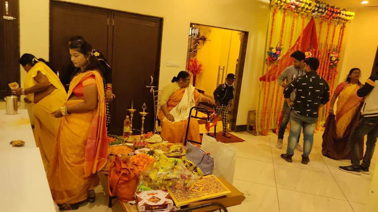 Oyo 16708 Sada Shiv 3*