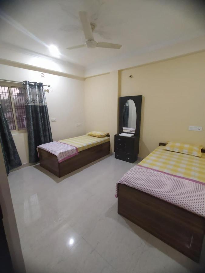 Lakshman Homestay Apartment *