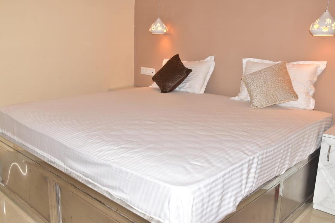 Guest house Maya Varanasi