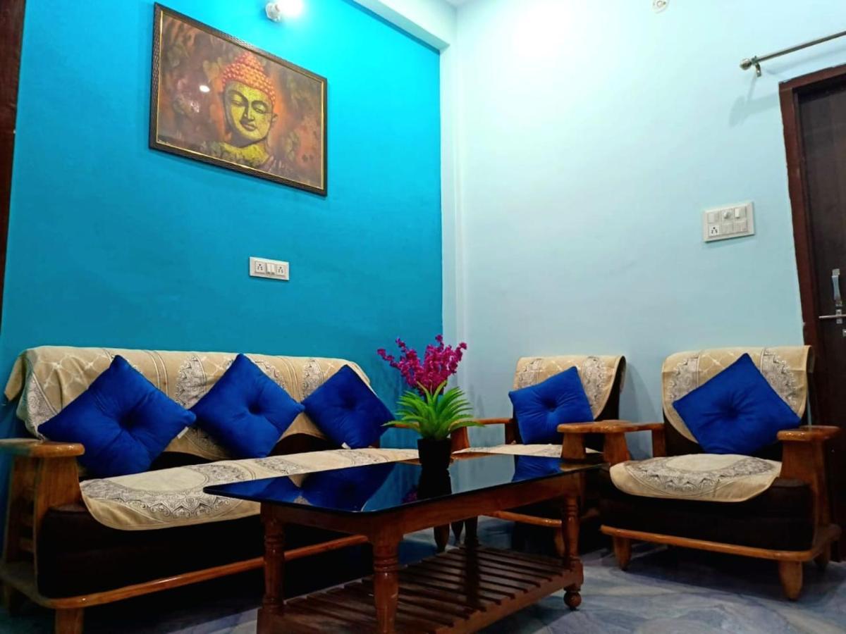 Indra Apartment *