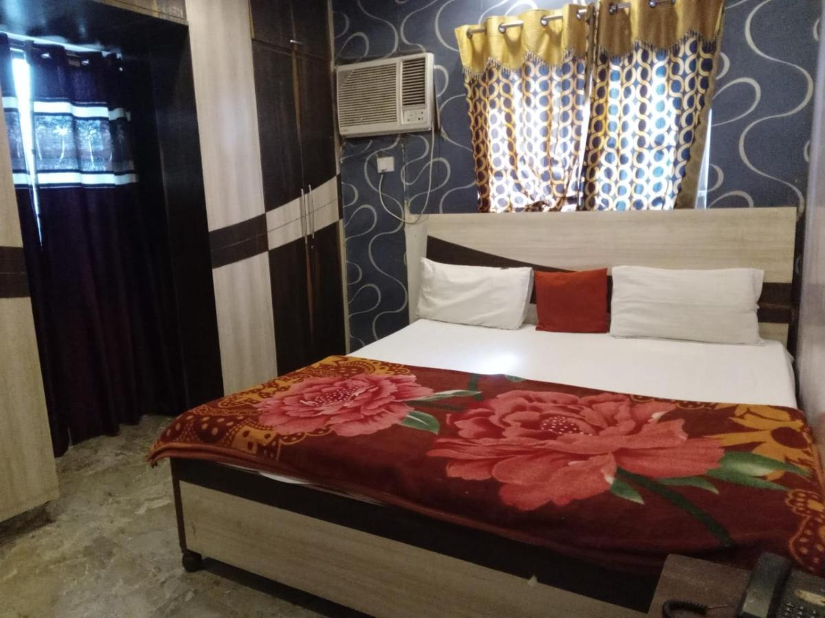 Shiva Hotel