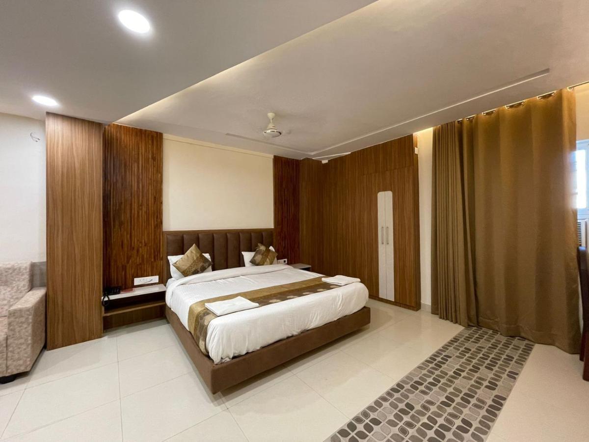 Hotel Santoor Varanasi