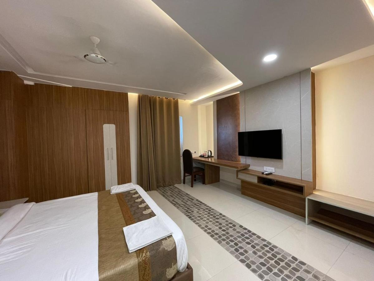 Santoor Hotel Varanasi