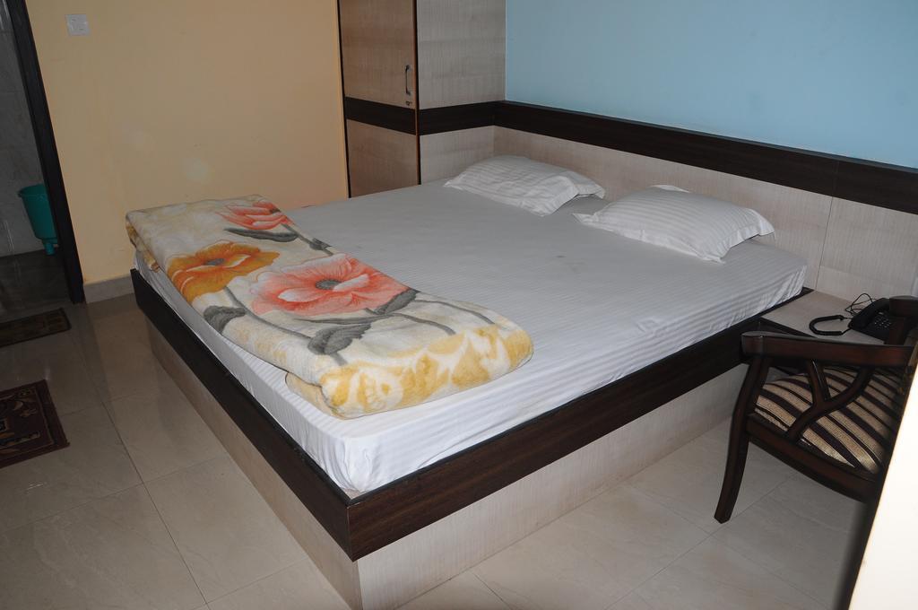 Hotel H.K.J International Guest house