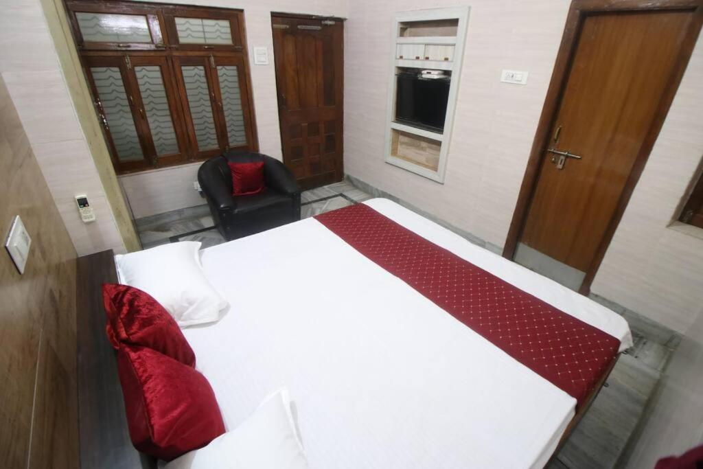 4bhk Shruti
