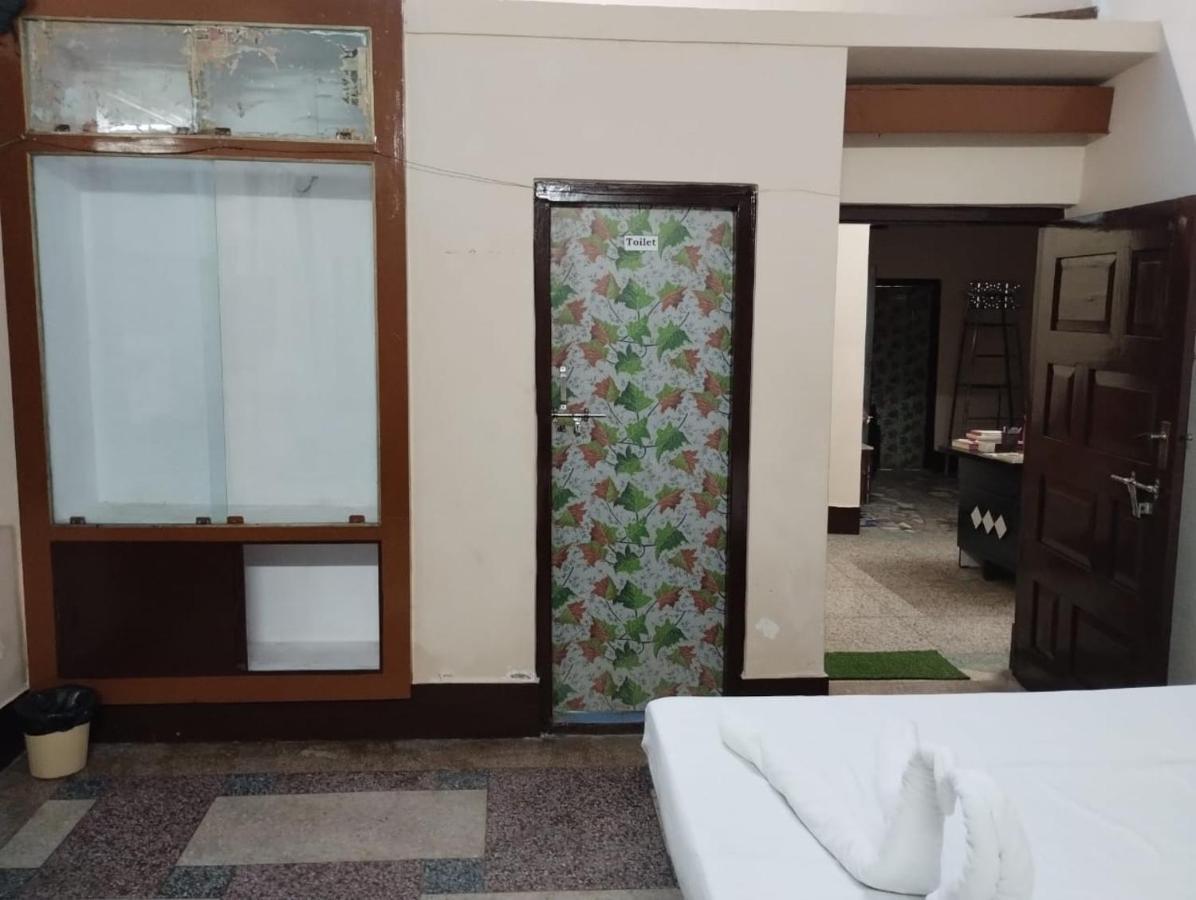 Shree Rameshwar Plaza Hotel Varanasi