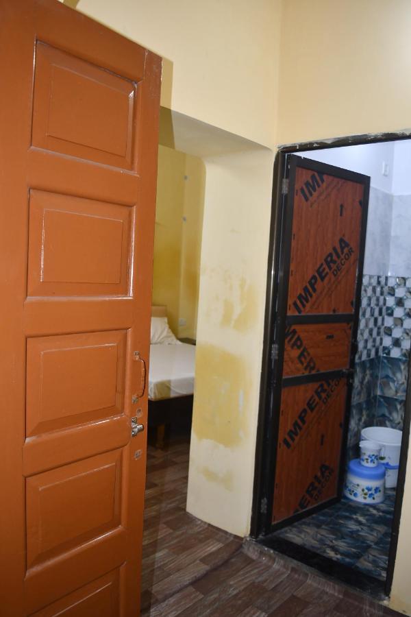 Shivohm Homestay 400 Mtrs From Kashi Vishwanath Temple Homestay