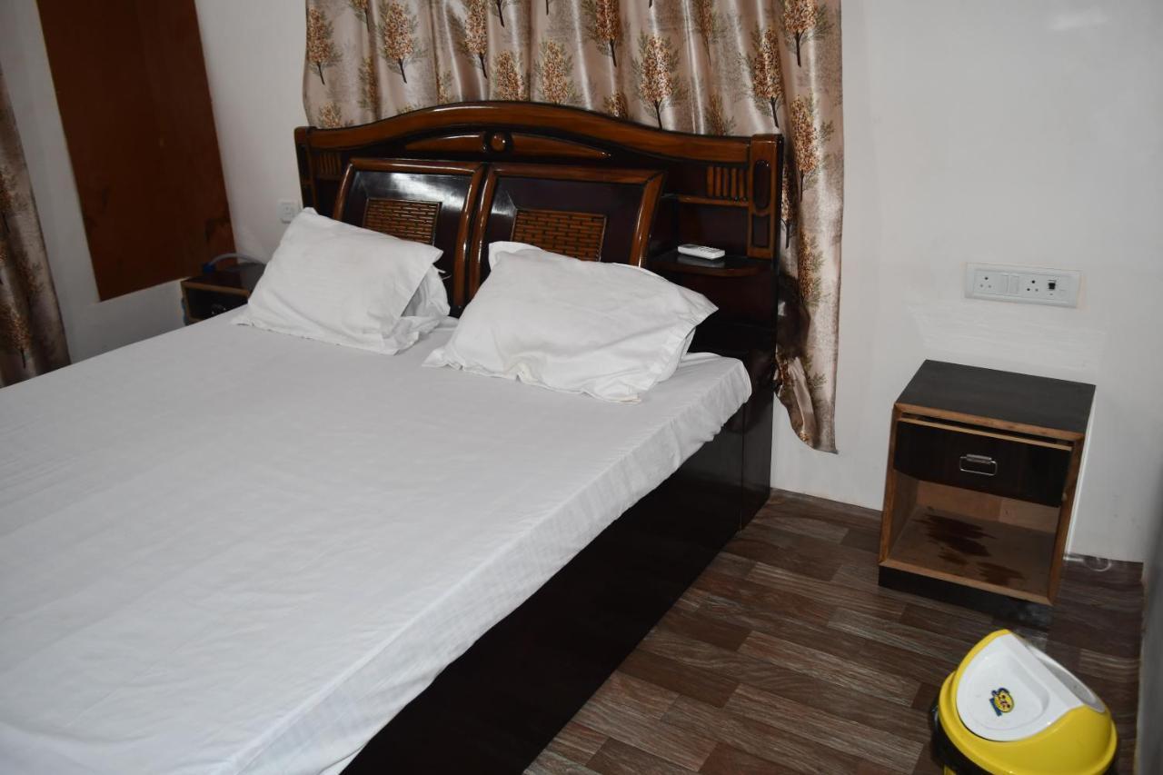 Shivohm Homestay 400 Mtrs From Kashi Vishwanath Temple Homestay *
