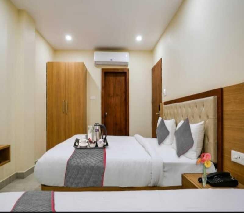 Hotel Nivedita