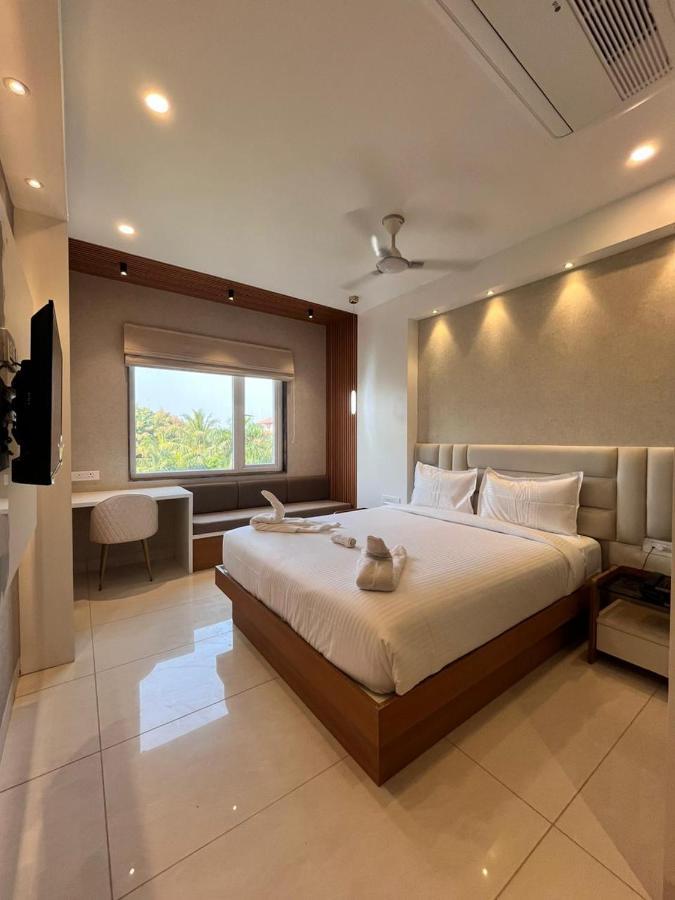 Sujata 3*