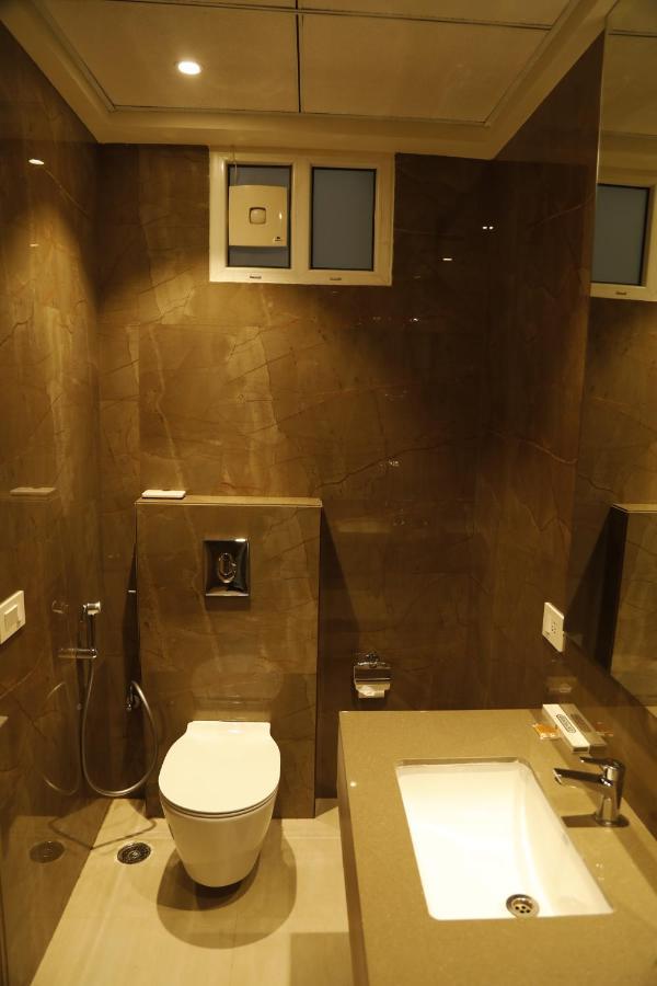 Hotel The Royal Vista