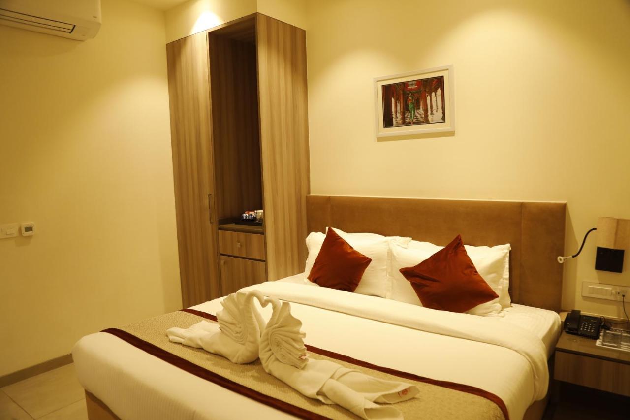 Hotel The Royal Vista