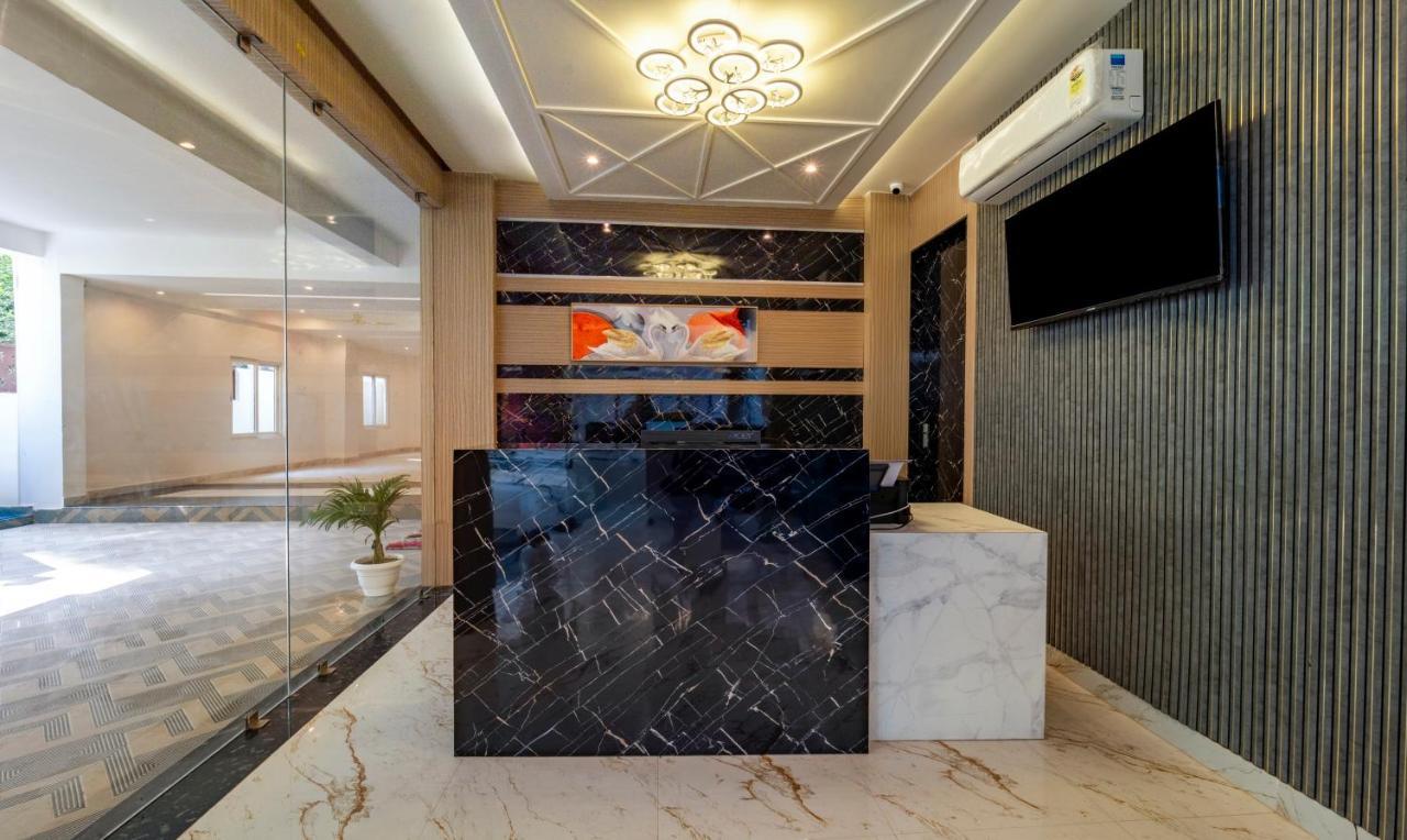 Hotel Treebo Raj Palace