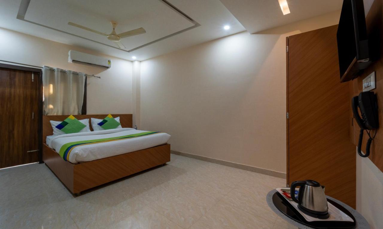 Treebo Raj Palace 3* Varanasi