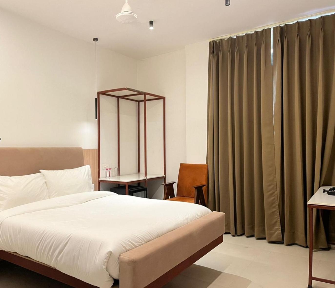 Hotel Varuna Varanasi