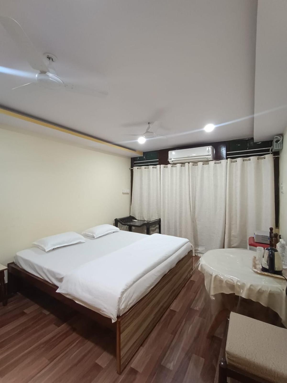 Luxury * Varanasi