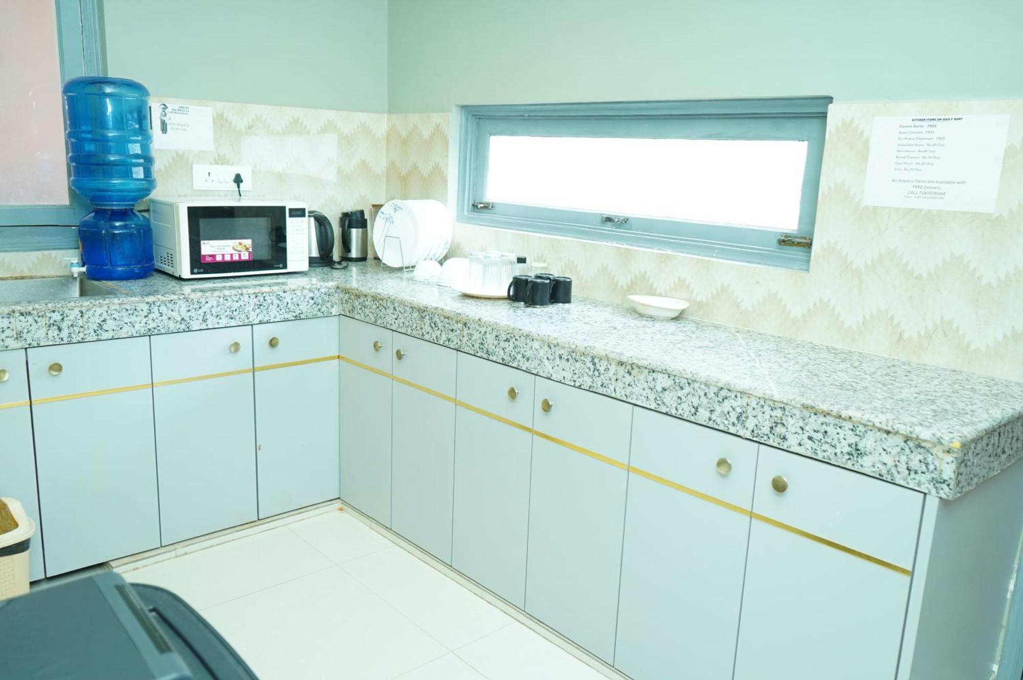 Hotel Golden Lotus Varanasi