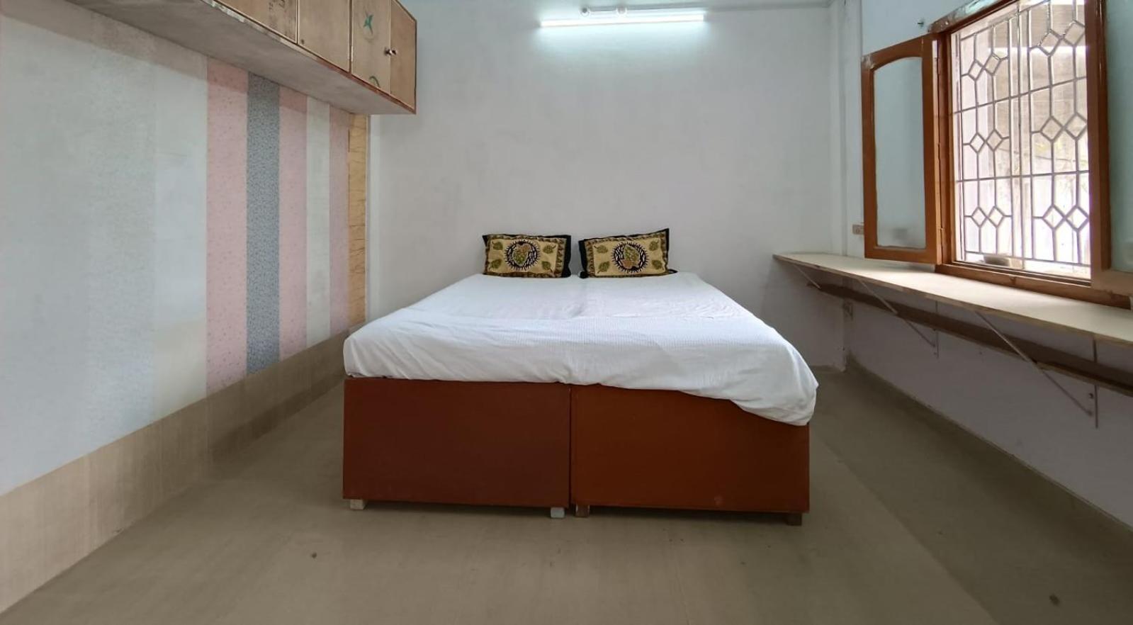 Gayatri Kunj * Varanasi