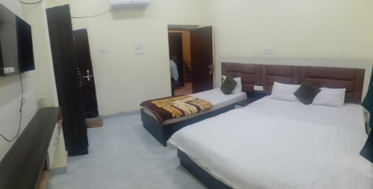 Shivala Grand Guest house
