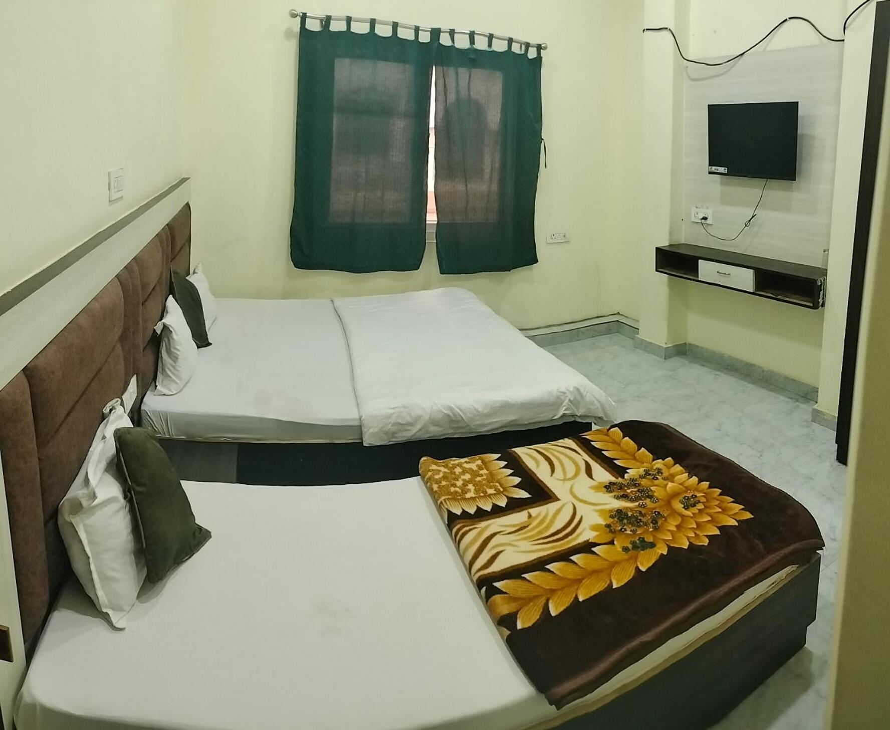 Shivala Grand Guest house