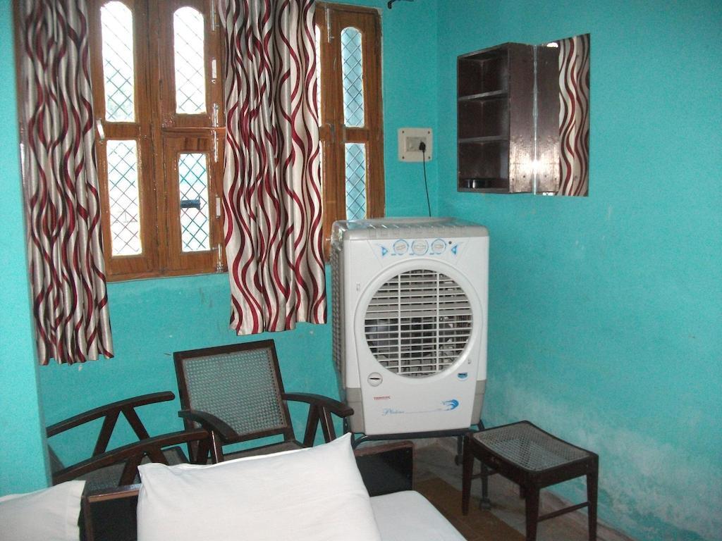 Hotel Hare Rama Hare Krishna Varanasi