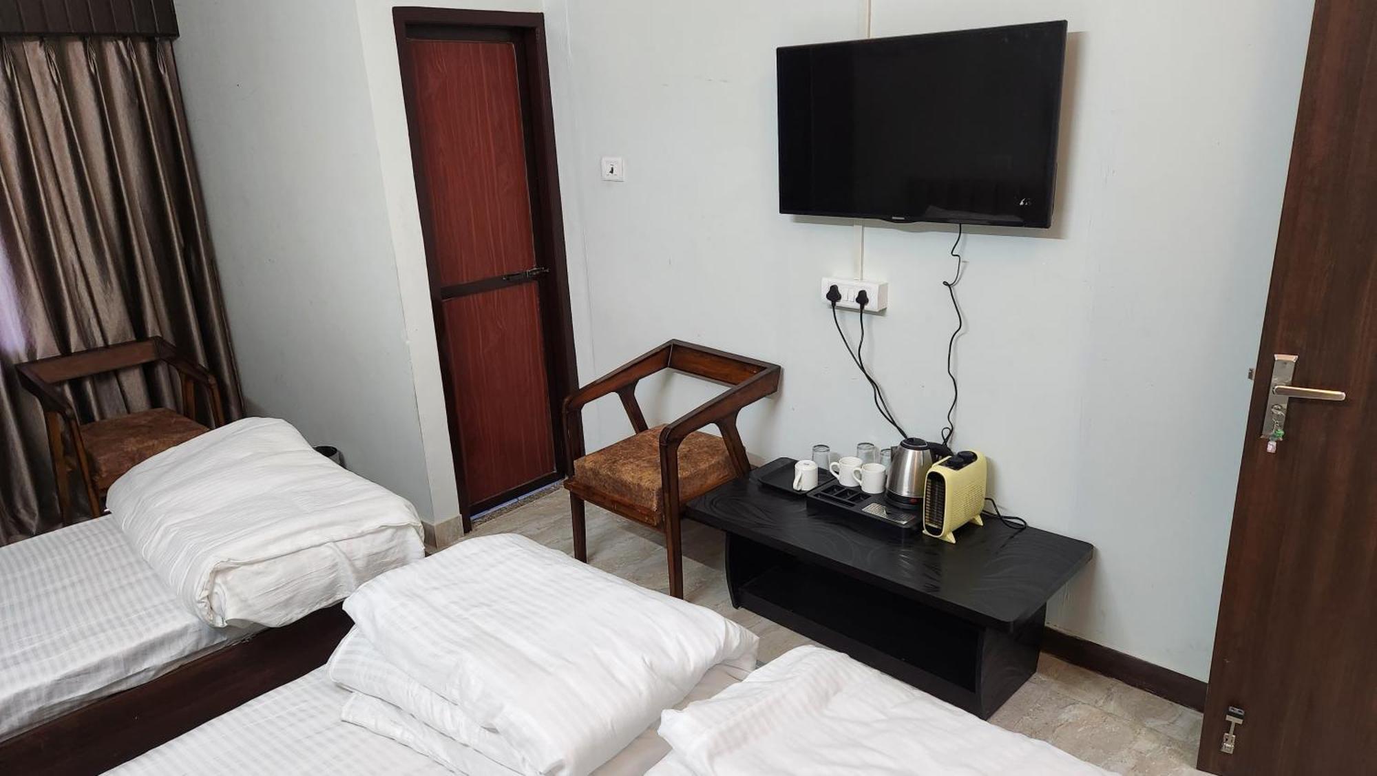 Nandi Retreat Guest house *