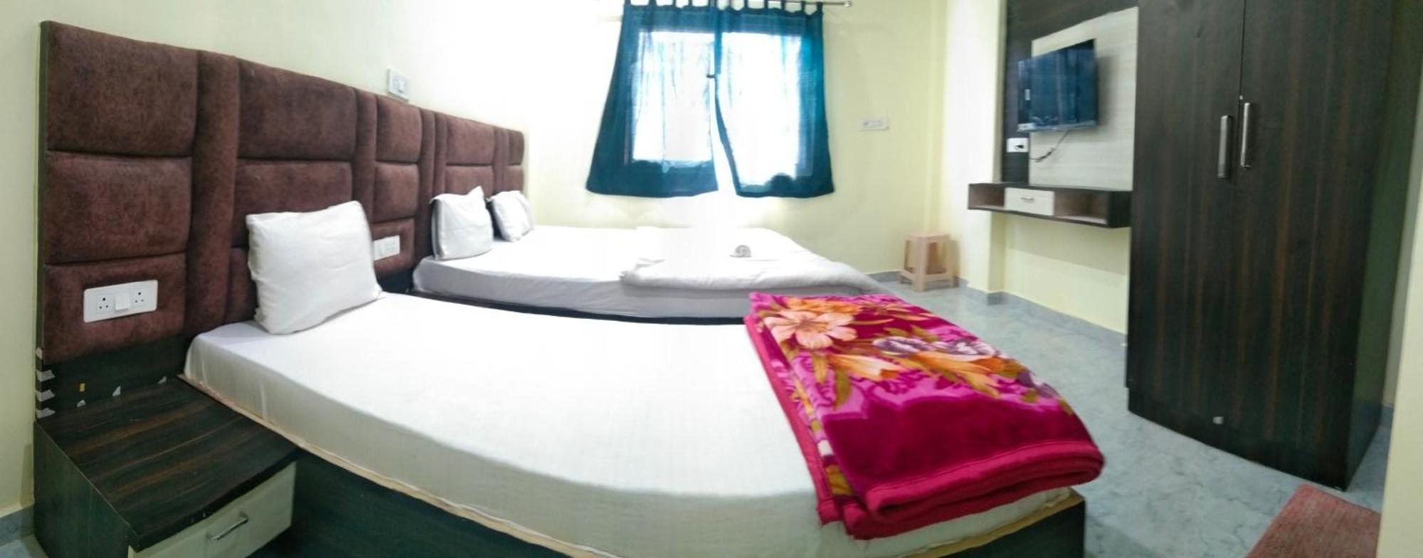 Shivala Grand Guest house Varanasi