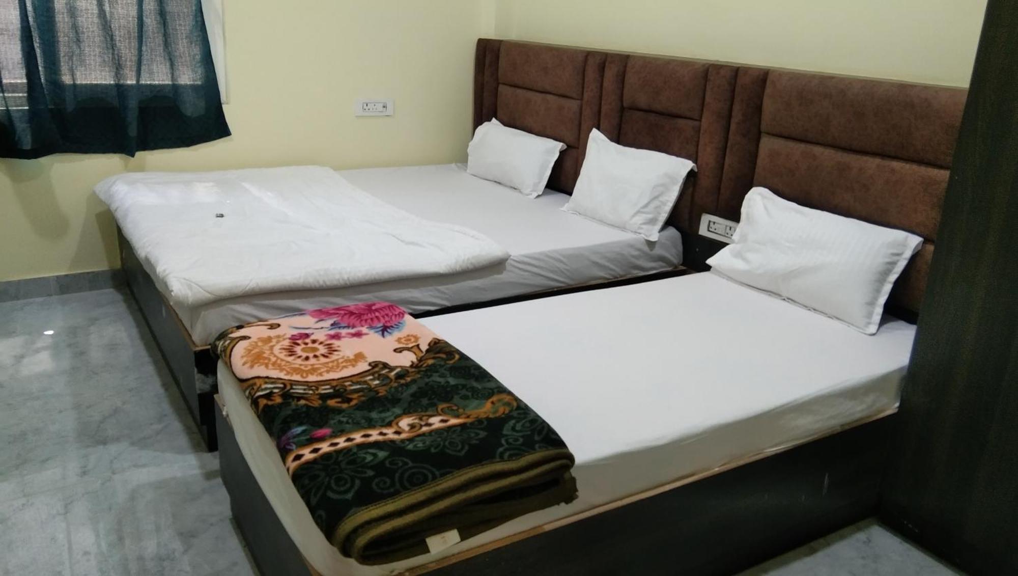 Shivala Grand Varanasi