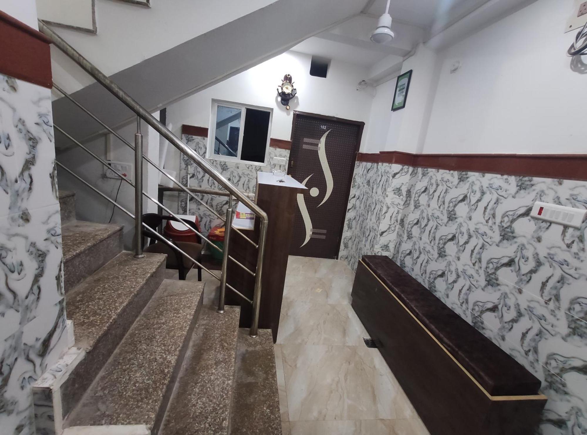J.k. Paying Guest house *