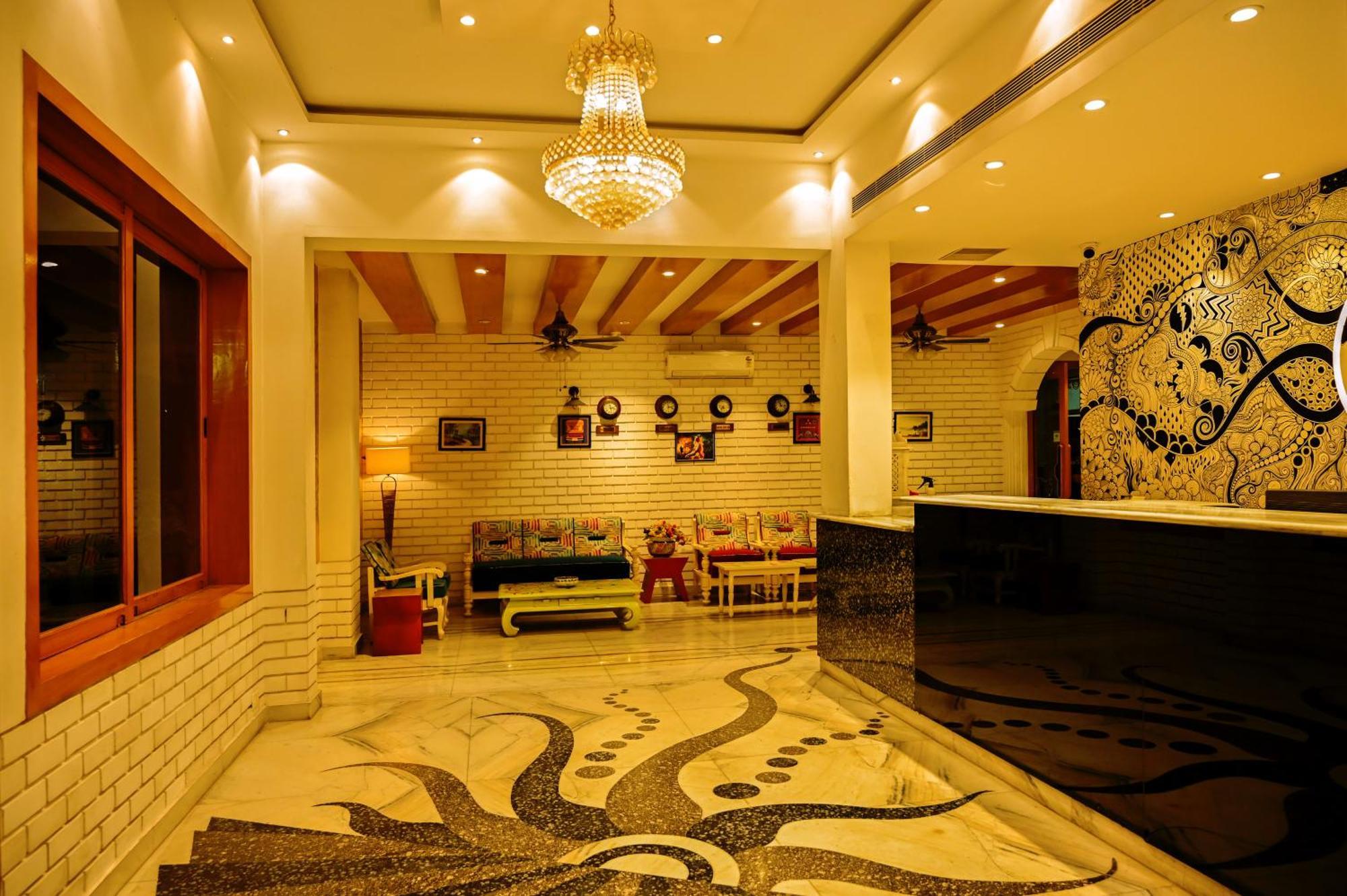 Trimrooms Buddha 3* Varanasi