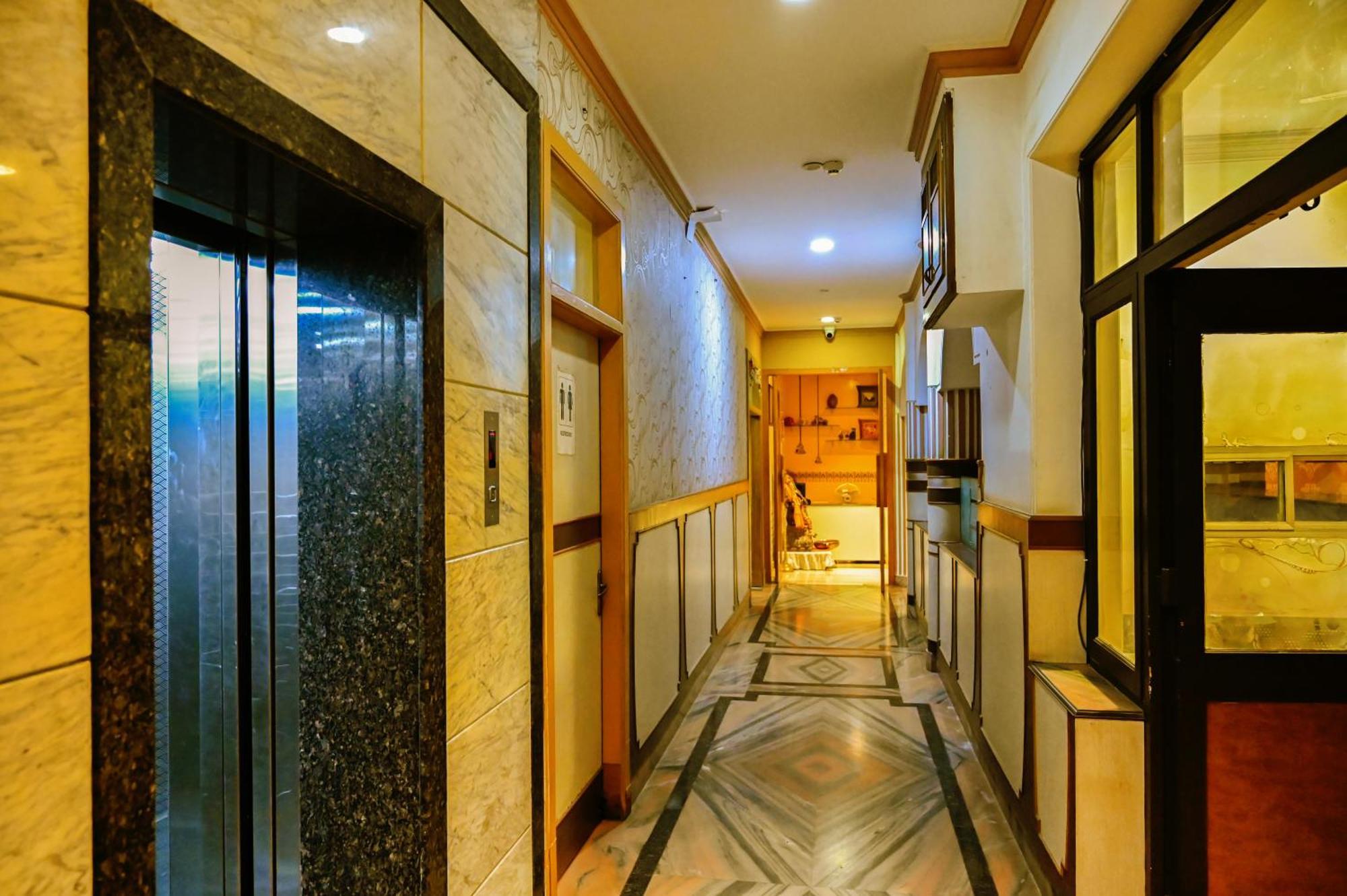 Trimrooms Buddha Hotel