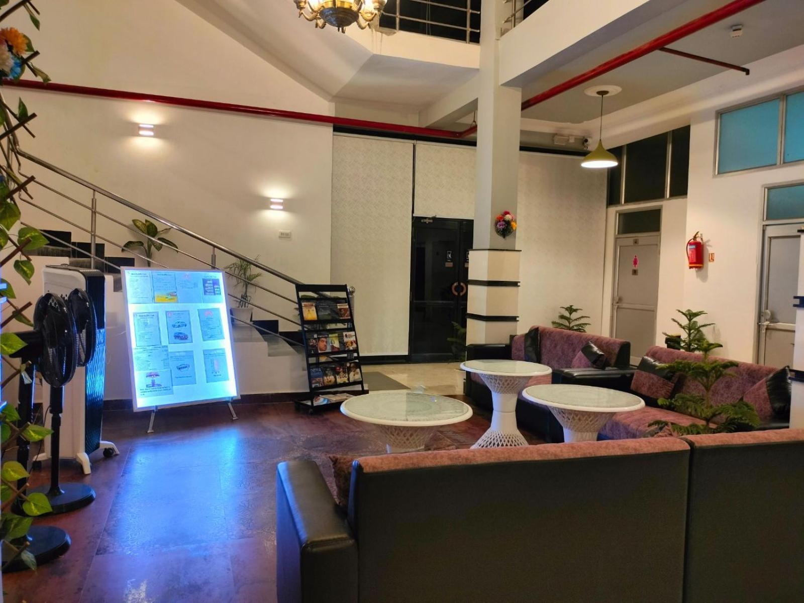 Hotel Buddha Park, Paharia, Varanasi