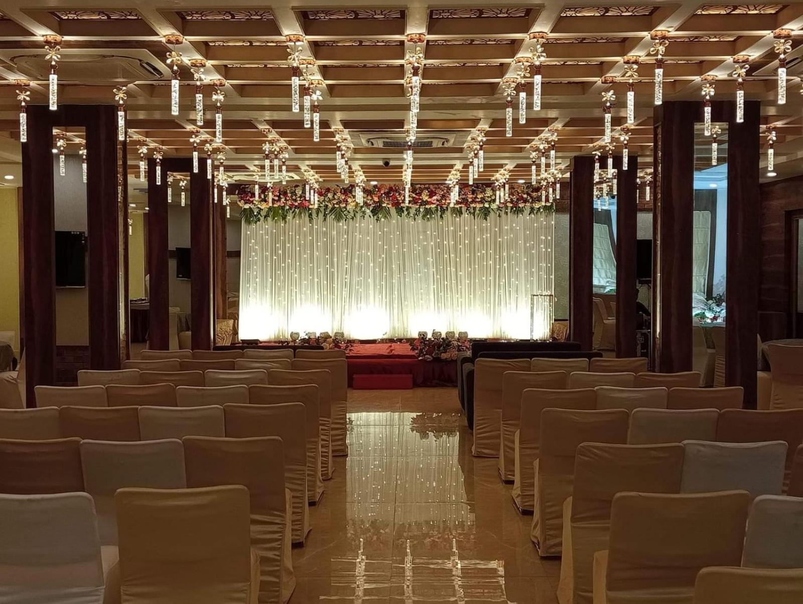 Prime Land Hotel 3*