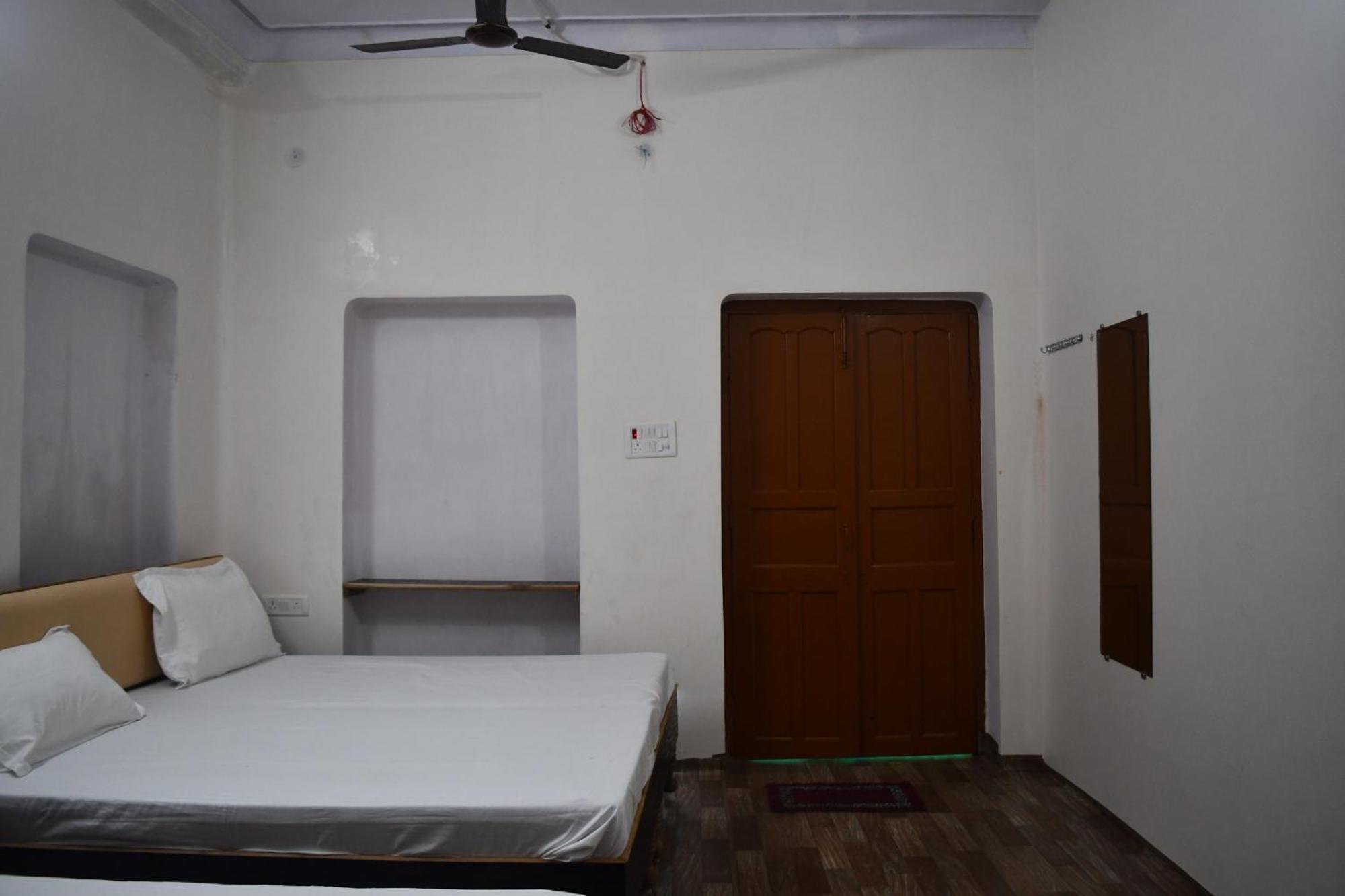 Shivohm Homestay 400 Mtrs From Kashi Vishwanath Temple Homestay Varanasi