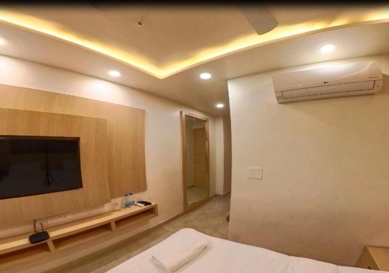Prago By Deer