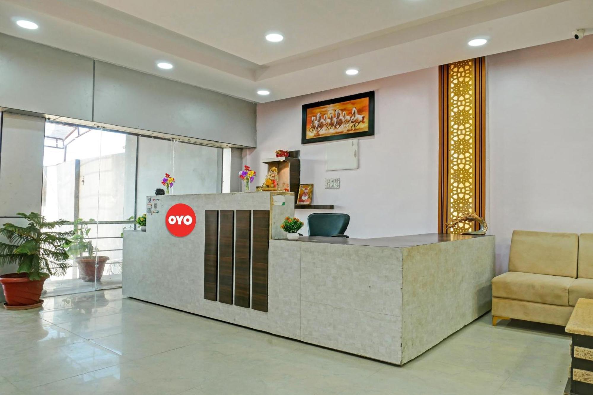 O Paradise Hotel Varanasi