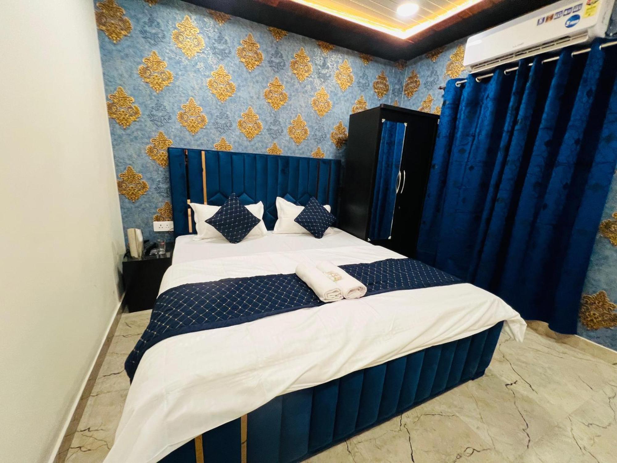 Guest house Vishal Residency *