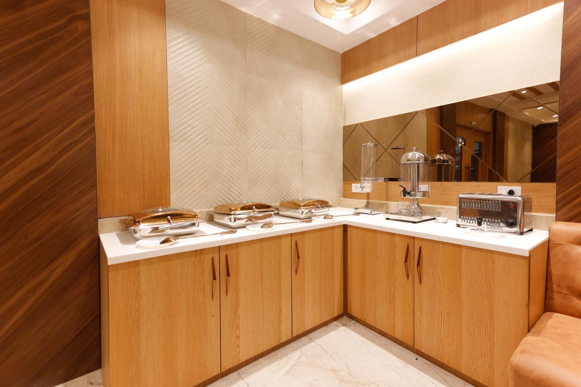 Sarc Hotel Varanasi